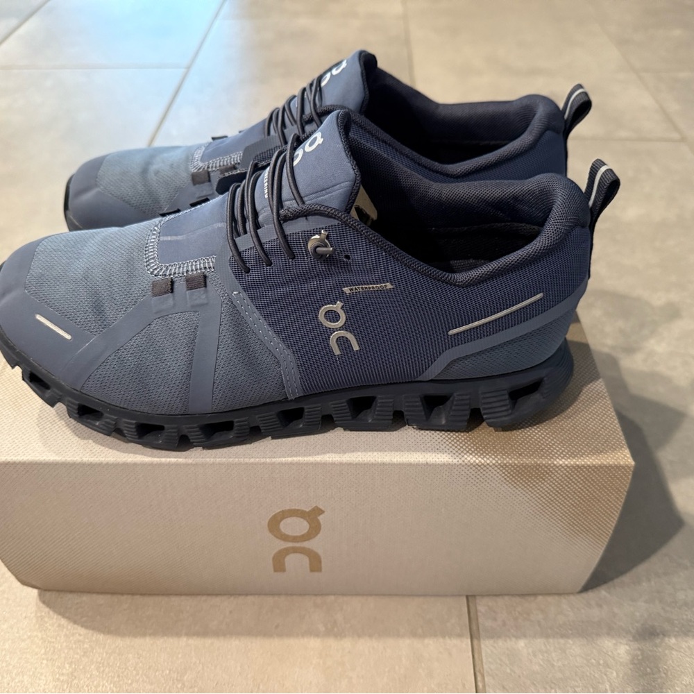 On Running Cloud 5 Waterproof - Metal Navy